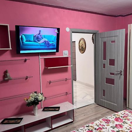 Apartament In Centrul Orasului Bacău Zewnętrze zdjęcie