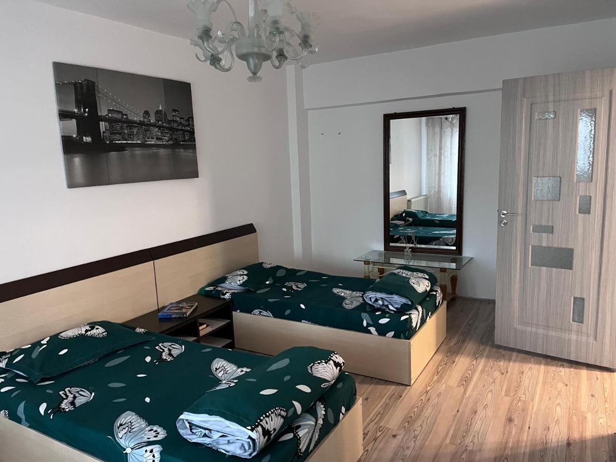Apartament In Centrul Orasului Bacău Zewnętrze zdjęcie